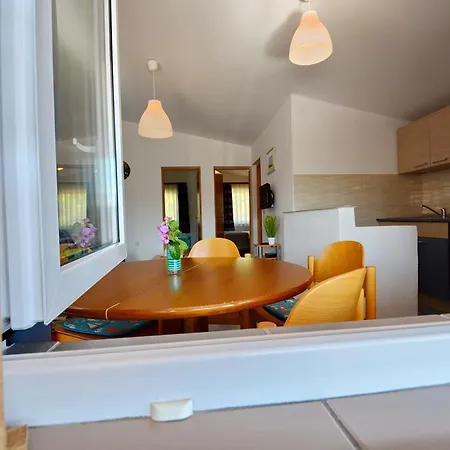 Marijana Apartment Vir