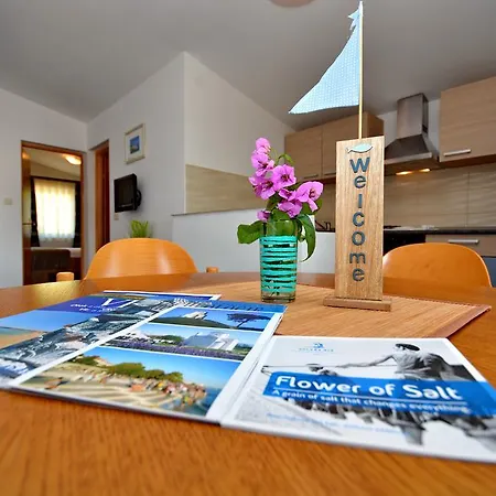 Apartment Marijana Vir