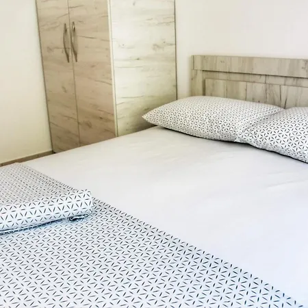 Apartament Marijana Vir